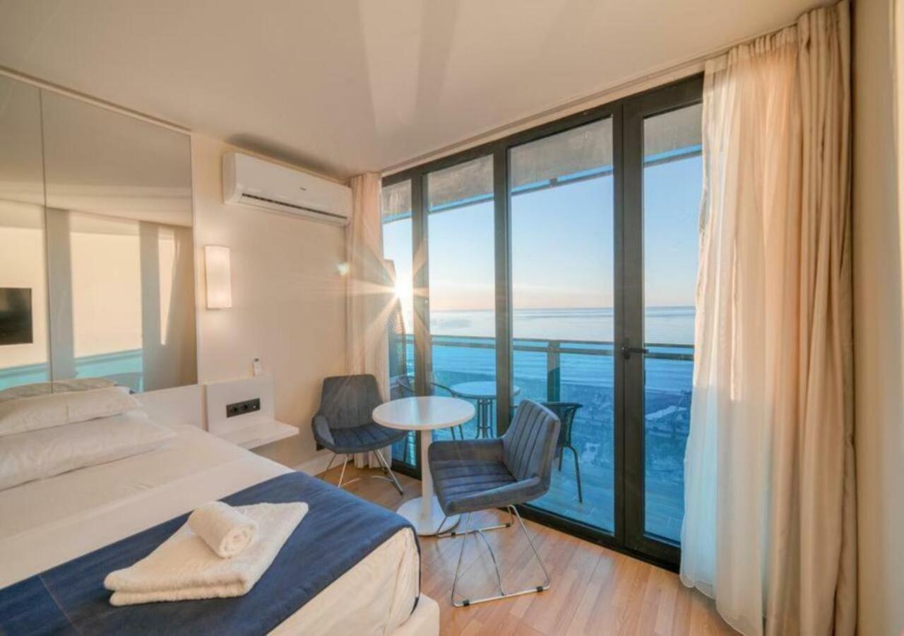 Orbi Sea View Apartment Batumi Exterior photo